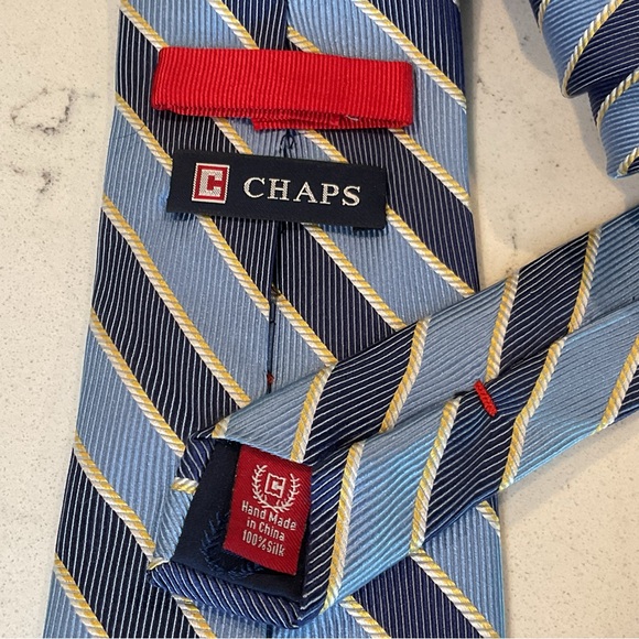 Chaps Handmade Silk Tie Handsome blues,gold & white Classic Stripes - Picture 2 of 5